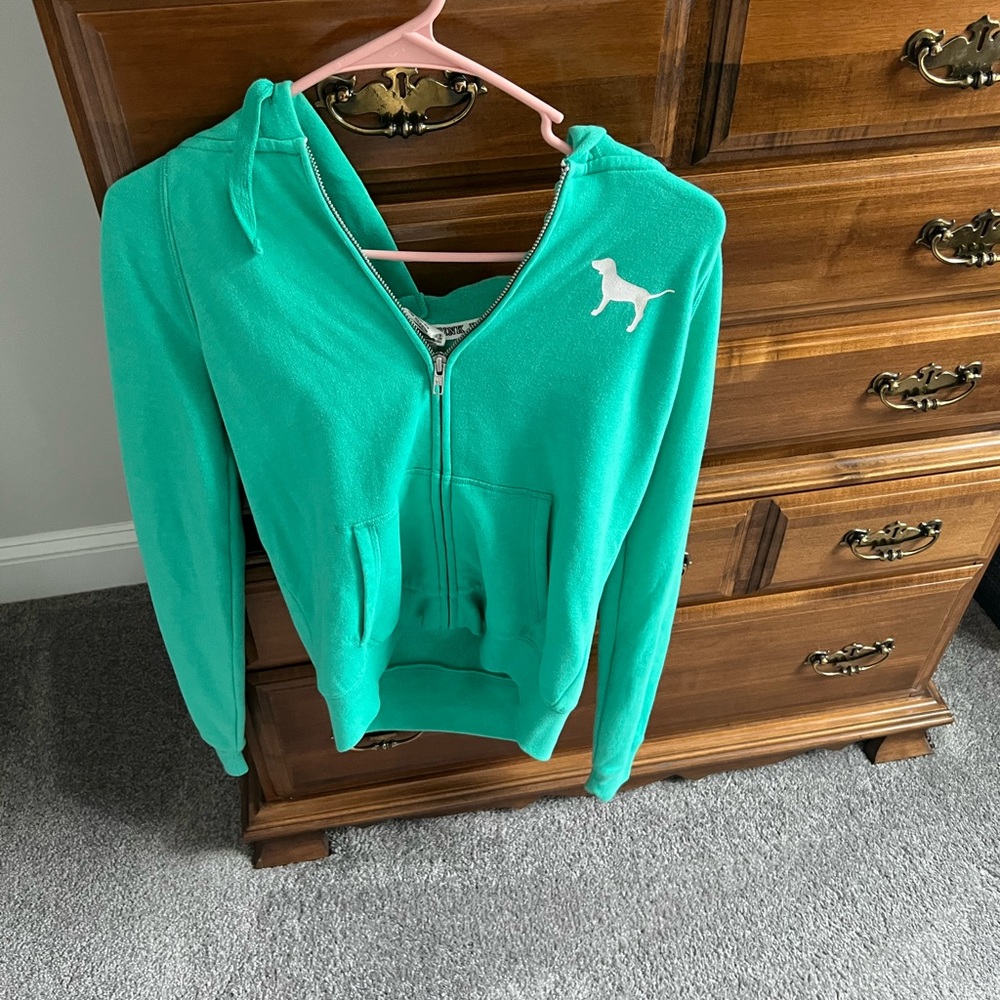 Victoria Secret Pink sweatshirt